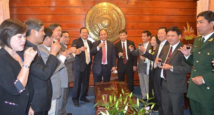 Deputy Prime Minister Nguyen Xuan Phuc’s Tet visits in Da Nang - ảnh 1